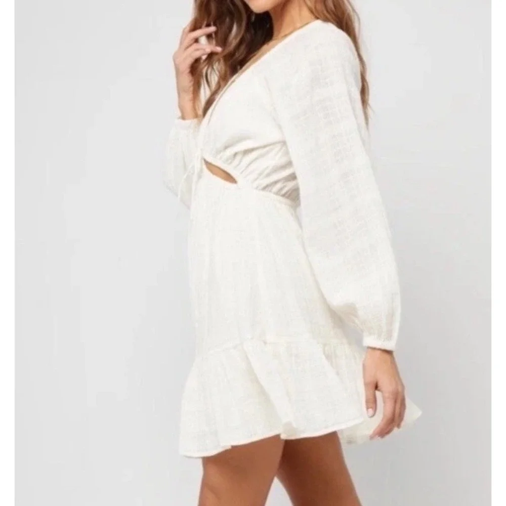 L*Space Feelin Fine ivory cut out mini dress Women Sz XS Long Sleeve Lightweight - Picture 2 of 16